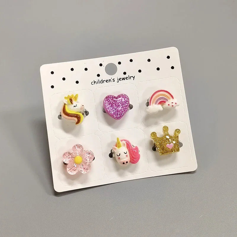 ゆびさきに広がる夢の世界!ユニコーンリングセット