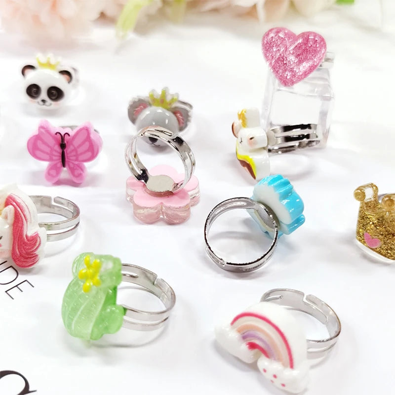 ゆびさきに広がる夢の世界!ユニコーンリングセット