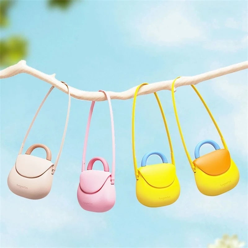 ハッピーカラーのエレガントサドルバッグ